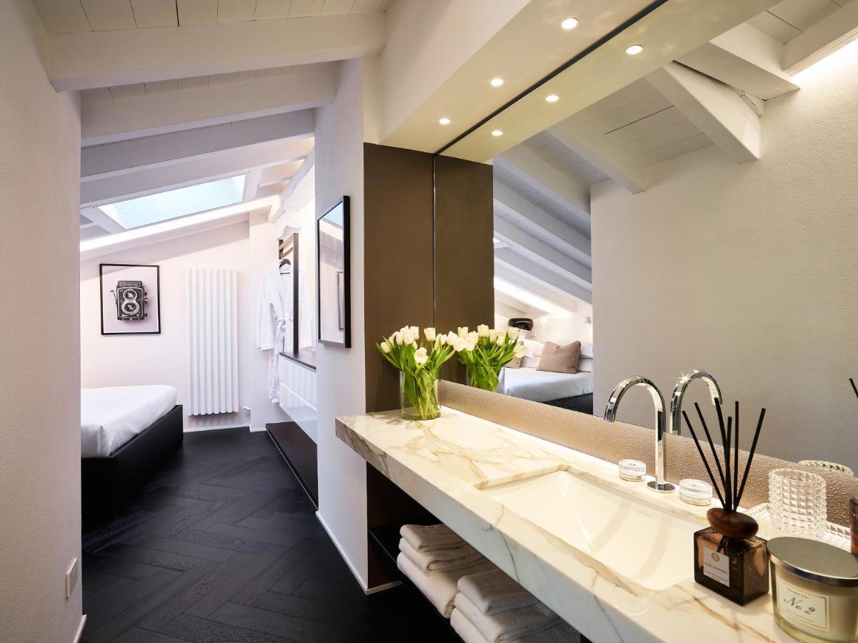 Oberdan Suite Appartamento Nel Cuore Di 볼로냐 외부 사진