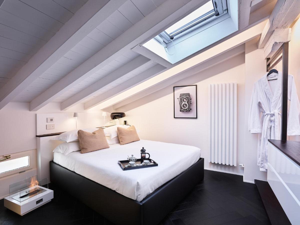 Oberdan Suite Appartamento Nel Cuore Di 볼로냐 외부 사진